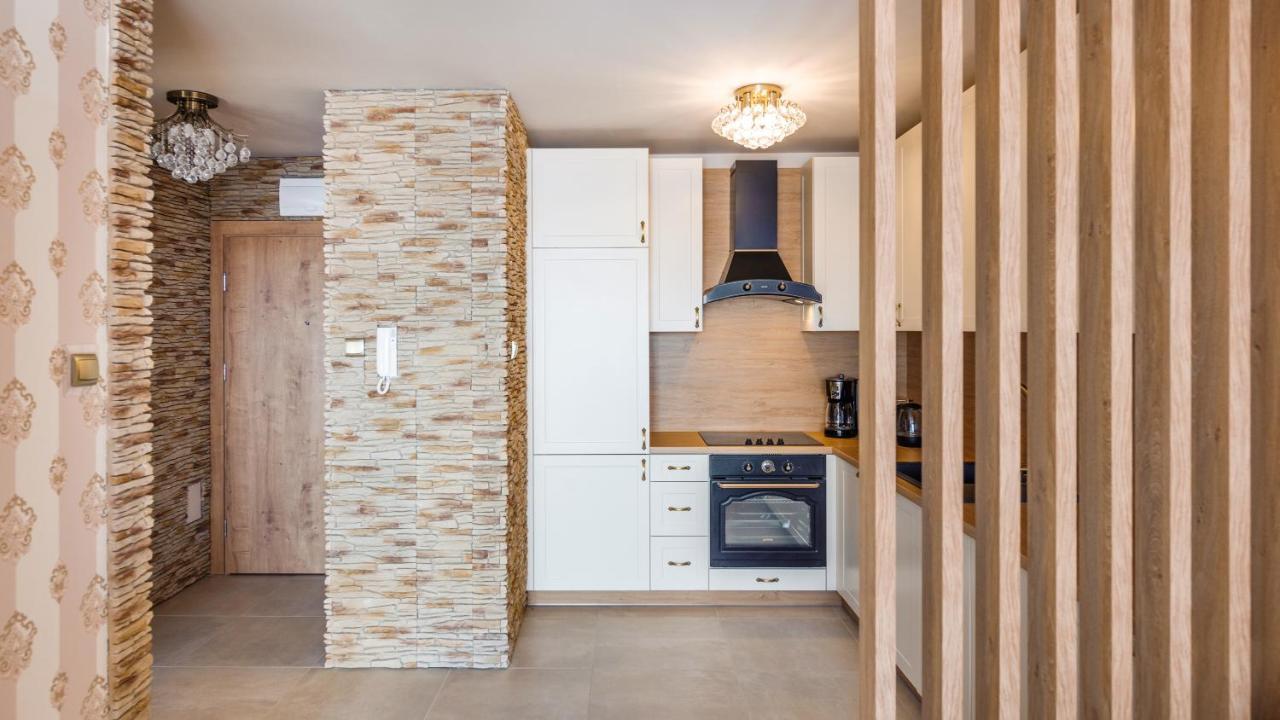 Apartament Z 1 Sypialnia Retro Deluxe 60 F Perlowa Przystan - Holiday City Колобжег Екстериор снимка