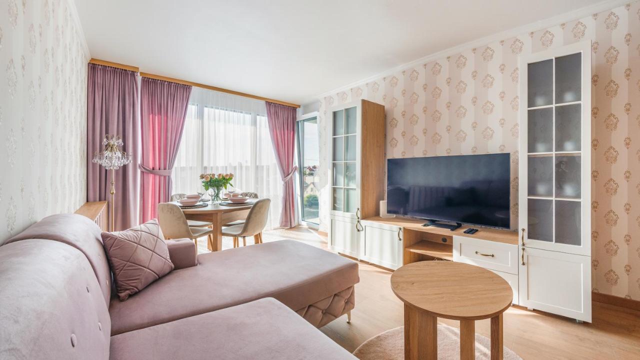 Apartament Z 1 Sypialnia Retro Deluxe 60 F Perlowa Przystan - Holiday City Колобжег Екстериор снимка